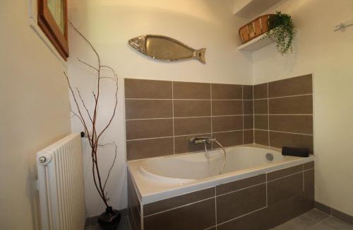Saint-Agreve Ski Chalet | Le Chalet 07