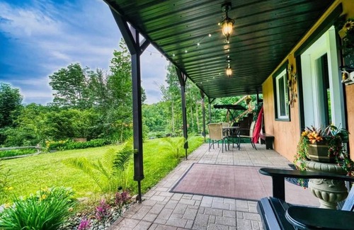 Austin Ski Chalet | Le chalet aux 2 vues, Eastern Townships/Canton de l'Est