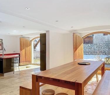 La Salle-les-Alpes Ski Chalet | Le chalet du Bez