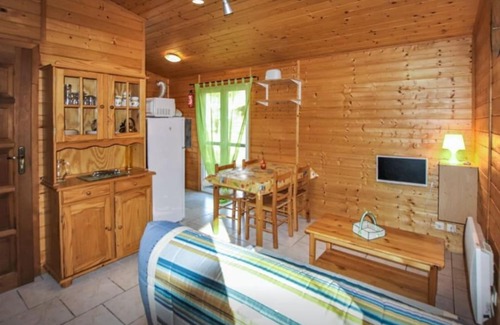 Thueyts Ski Chalet | Le Clos Chantéric accueille jusquà 5 personnes