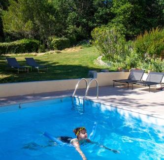 Lagarde Pareol Bed & Breakfast | Le Clos des Chênes