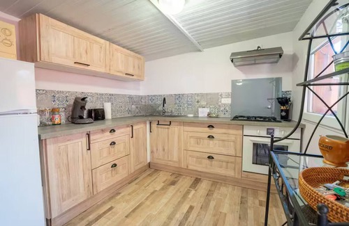 Le Grau-dʼAgde Ski Chalet | Le Coin du Gecko - Simplicity & Charm