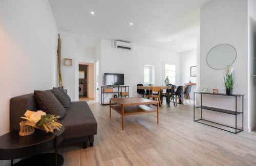 Mazargues House | Le Complexe Concorde - 3 Apparts 16 pers Vélodrome Calanques Terrasse Clim