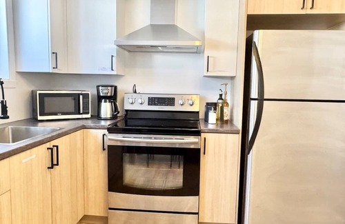 Ste. Foy Apartment | Le Cozy Summary: Disc