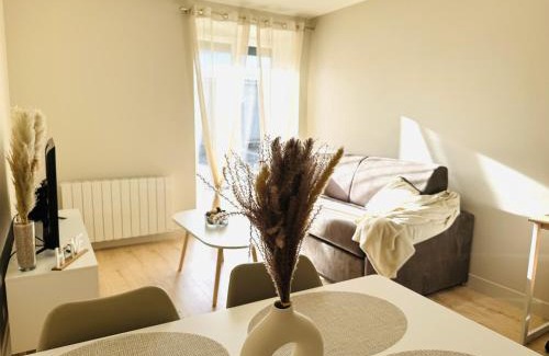 Bellegarde-sur-Valserine Apartment | Le Dolcevita Magnifique T2 à 10min de la gare à pieds