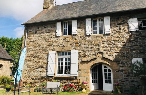 Saint-Laurent-de-Terregatte Cottage | Le Manoir de la Lande