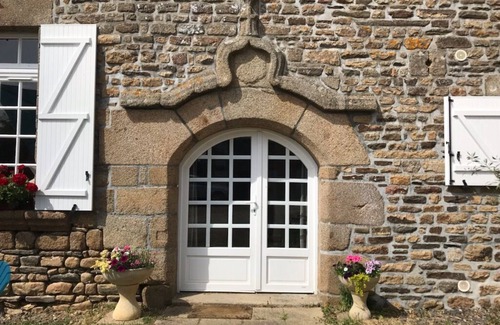 Saint-Laurent-de-Terregatte Cottage | Le Manoir de la Lande