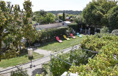 Saint-Paul-Trois-Chateaux Cottage | Le Gîte Menthe for 2 people
