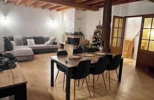 Jeuxey Apartment | Le Grenier de la Belle Époque in Jeuxey/Epinal