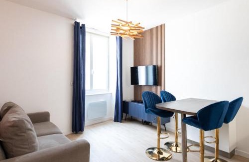 Gorge de Loup Apartment | Le Hirvi - cocon zen et épuré à 10min Vieux Lyon
