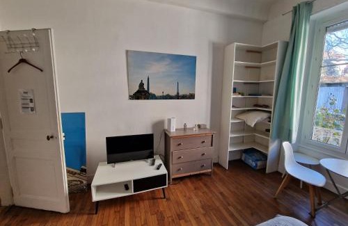 Besancon Apartment | Le Klein, Studio au calme au centre de Besançon