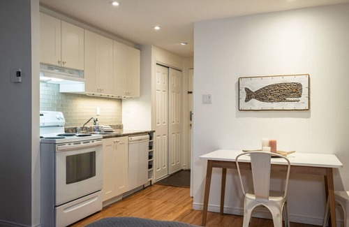 Mont-Tremblant Village Cabin | Le Kona By MY Tremblant Location