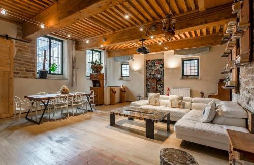 Old Lyon Apartment | le loft du vieux lyon