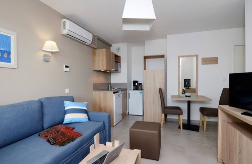Le Barcares Apartment | Le Lotus Blanc by Interhome