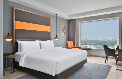 Gachibowli Hotel | Le Meridien Hyderabad