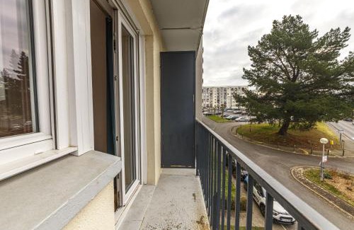Laval Apartment | Le Mermoz Wifi Balcon Parking