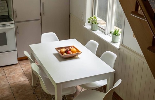 Orford Ski Chalet | Le Paresseux - 5 min to Mount Orford, 2 minutes away from Ski Orford, fully equipped cottage