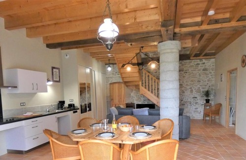 Pey House | Le Petit Brin de Paille