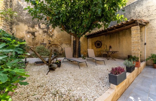 Courthezon Apartment | Le Petit Cocon de Provence - Appt climatisé