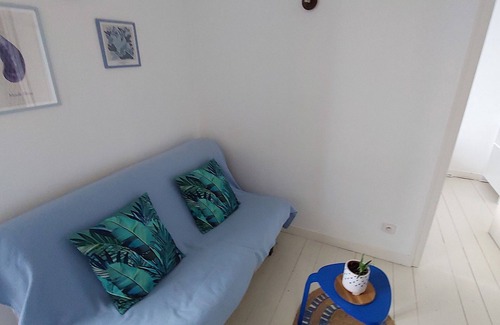 Cote de Granit Rose Apartment | Le petit macareux close to beaches and shops