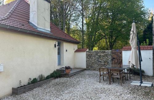 Lusigny-sur-Ouche House | Le Petit Moulin