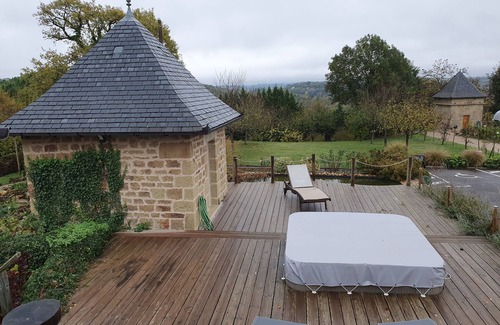 Lissac-sur-Couze Apartment | Le Pigeonnier de Lissac - Gite le Périgourdin