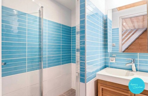 Montmin Apartment | Le Planet : T5 apartment.