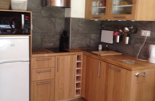 Morzine Apartment | Le Pleney Large Studio, Family Friendly. Morzine, Prime location