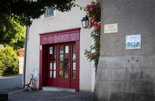 Saint-Pierre-sur-Erve House | Le Presbytère