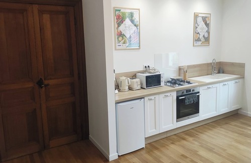 Avesnes-sur-Helpe House | Le relais Napoléon