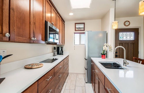 Tucson House | LE RENDEZ-VOUS CATALINA POOL APARTMENT