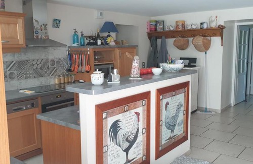 Creys-Mepieu House | Le(s) Nichoir(s) Pusignieu