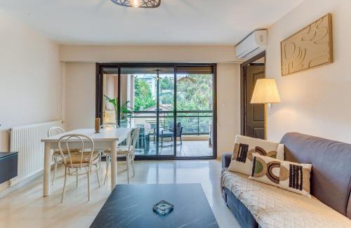 Caucade Apartment | Le Sienne by BookingGuys