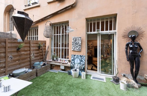 Boucle - Gros Caillou Apartment | LE SOYEUX - T3 avec terrasse à la Croix Rousse