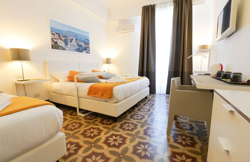 Messina Bed & Breakfast | Le Stanze di Piazza Cairoli