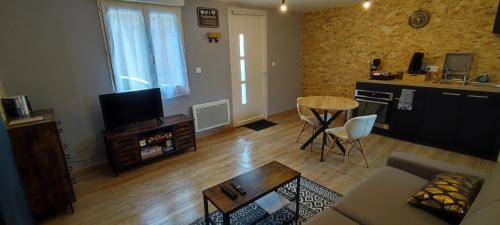 St-Andre-de-l'Eure Apartment | Le Stud'Eure