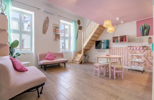 La Capelette Apartment | Le sunset californian loft