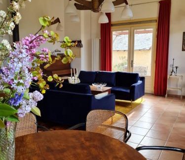 Marigny-sur-Yonne House | Le Théâtre