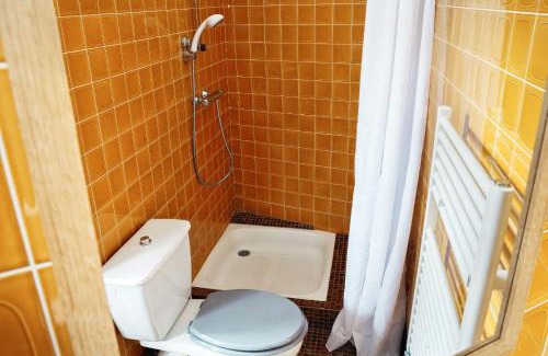 Laval Apartment | LE WOODY 700m Gare Wifi