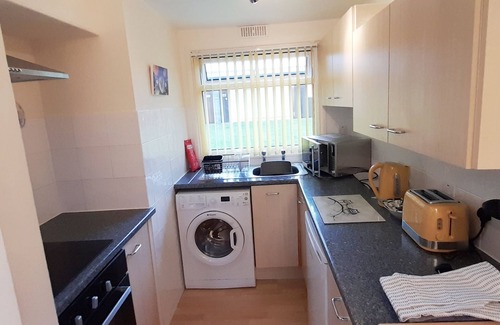 Dartmouth Ski Chalet | Leafy Corner Chalet. 2 bedroom 4 person Chalet