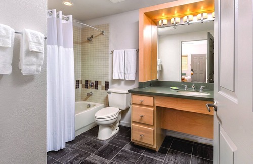 South Scottsdale Resort | Leave your worries at the door!