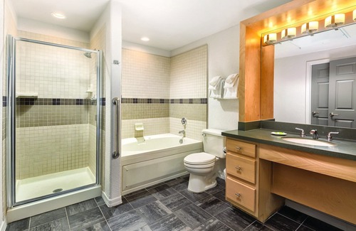 South Scottsdale Resort | Leave your worries at the door!