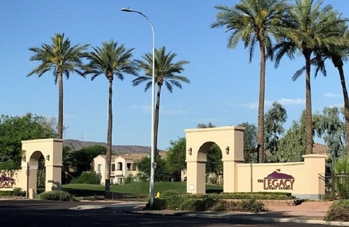 South Mountain Resort | Legacy Golf Resort: SPACIOUS FULL CONDO:Master Bdrm-13/4 Bath-Full Kitchen-Patio