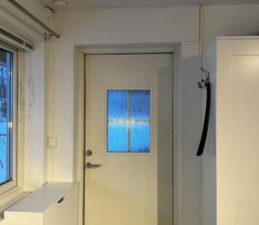 Sarpsborg Apartment | Leilighet sentralt i Tromsø med parkering, egen inngang