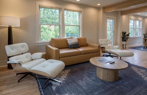 Historic Downtown Durango Hotel | Leland House Suites of Durango