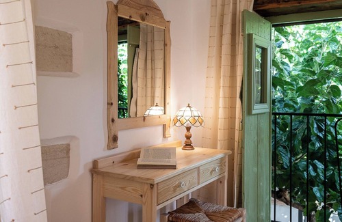 Gavalochori House | Lemon Tree Eco-Retreat with beautiful Terraces