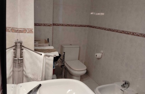 Cangas Condo | Leny's Corner
