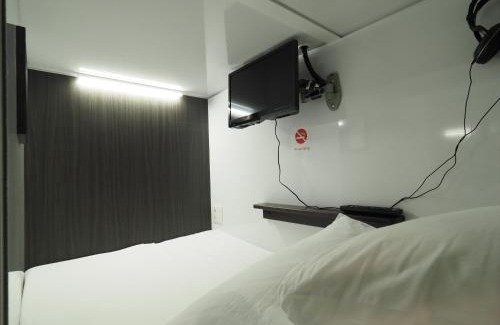 Funabashi Hotel | Leo Yu Capsule Hotel Funabashi