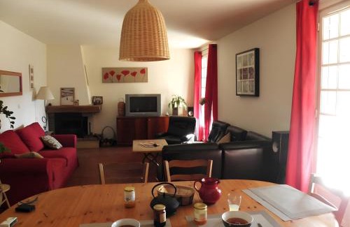 Chandolas House | Les Berbéris - Gîte En Ardèche