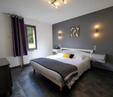 Aurec-sur-Loire Hotel | Les Cèdres Bleus
